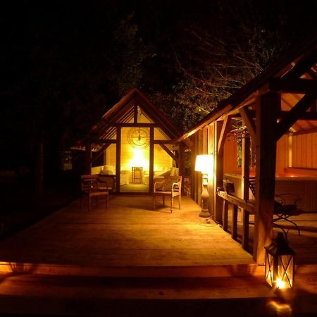Les Demeures De Marie Bed & Breakfast Pace  Exterior photo