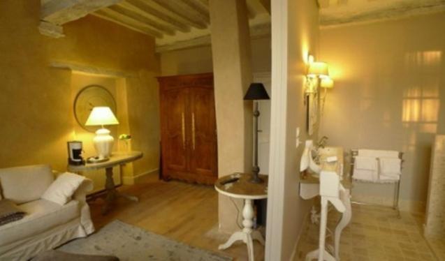 Les Demeures De Marie Bed & Breakfast Pace  Exterior photo